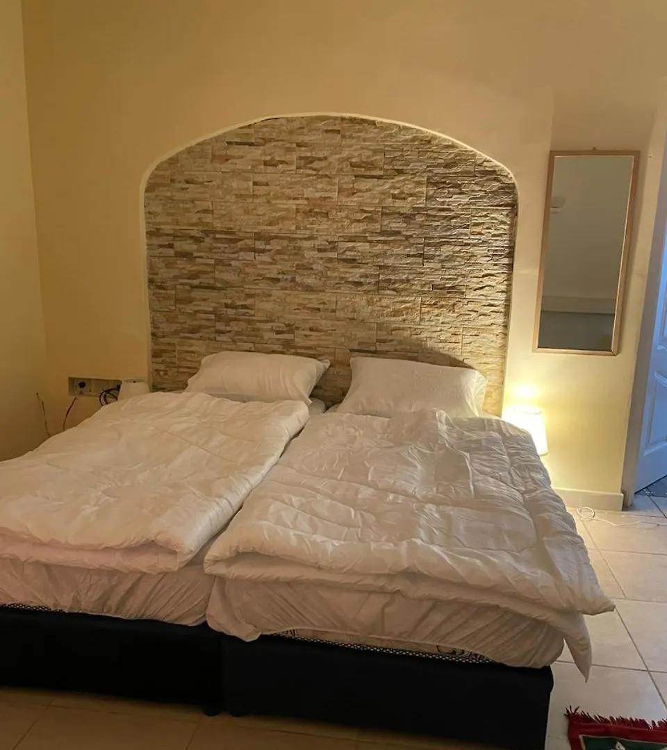 شقق 5د من الحرم النبوي Apartments 5Mins Near Masjid Nabawi Medine 0*,